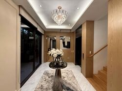 Shrewsbury Road (D11), Terrace #539133741